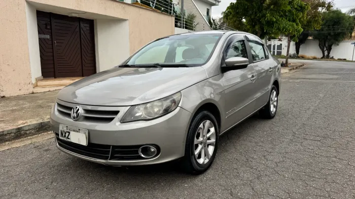 Volkswagen Voyage Comf/highli. 1.6 MI T.flex 8V 4P 2013