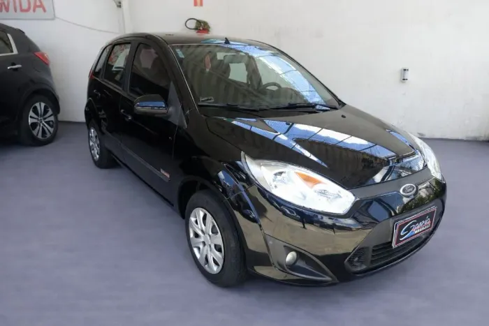 Ford Fiesta Class 1.6 8V 98cv 5P 2013