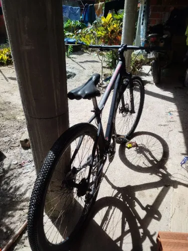 Bicicleta Aro 27 Vermelha