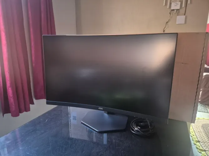 Monitor gamer AOC 300hz, 0,3ms