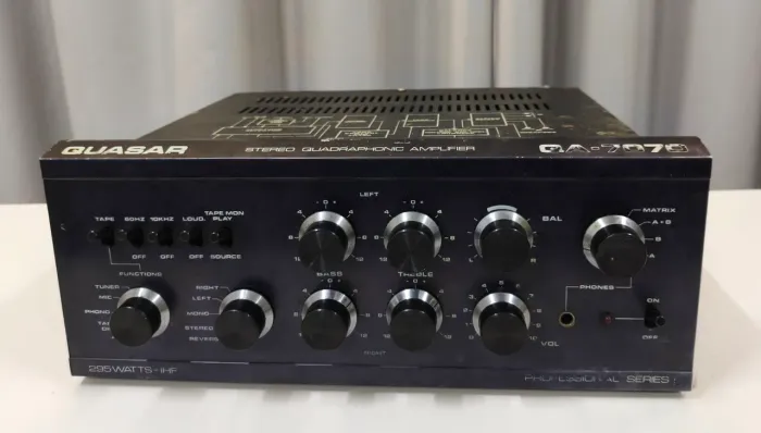 QUASAR QA-7070 AMPLOFICADOR POTENTE Aparelho de Som VINTAGE