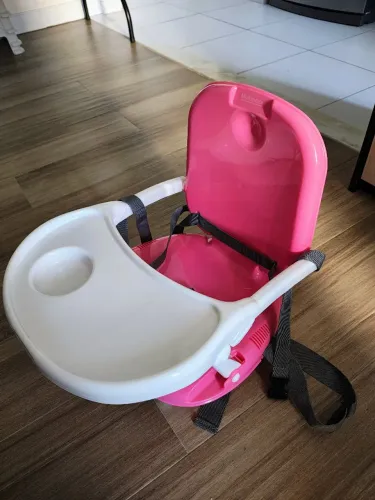 Cadeira de alimentação para bebê