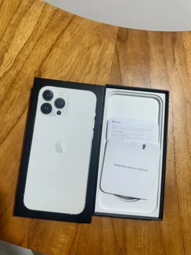 iPhone 13 Pro Max 256GB Branco