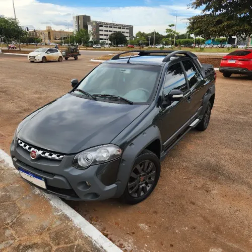 Fiat Strada Adventure1.8/ 1.8 Locker Flex CD 2016