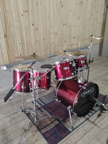 Bateria Mapex 3 tons impecável, super conservada!