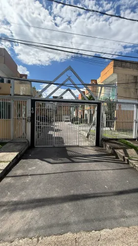 Duplex no parque das laranjeiras