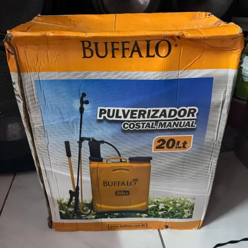 Vendo pulverizador 20Lt lacrada interessado é só chamar no zap *08
