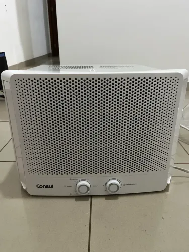 Ar Condicionado Janela Consul 10.000 BTUs - Super Novo! (Pouquíssimo Uso)
