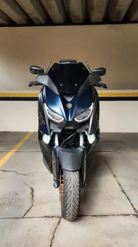XMAX 250
