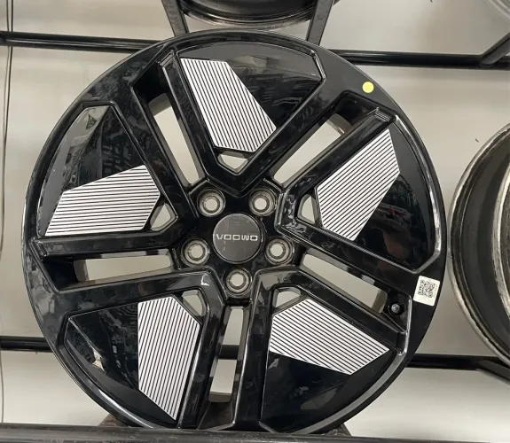 Rodas aro 18 omoda