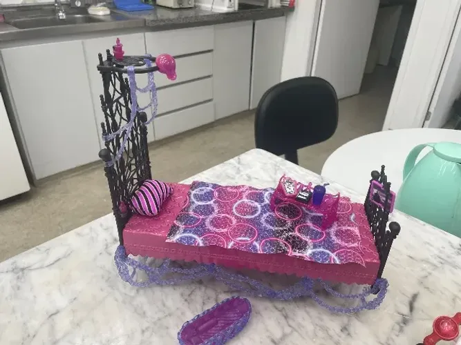 Monster High Cama playset Spectra Dead Tired