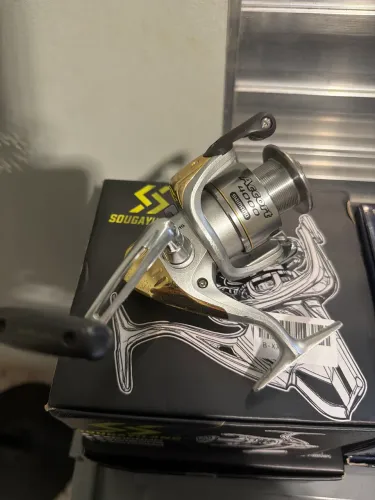 Molinete shimano accort 4000