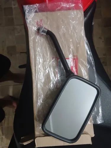 Retrovisor de Falcon lado direito, com porca
