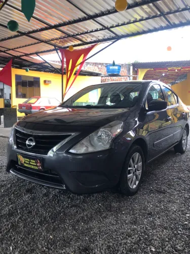 Nissan Versa SL 1.6 16V Flexstart 4P Mec. 2016
