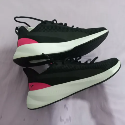 Tenis novíssimo