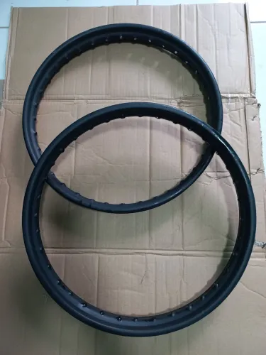 Roda p / moto (17x1.40 e 17x1.60) nova $120