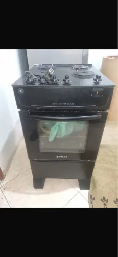Fogão de 4 bocas