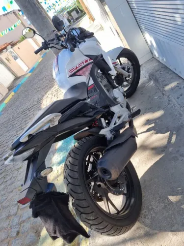 Vende-se 