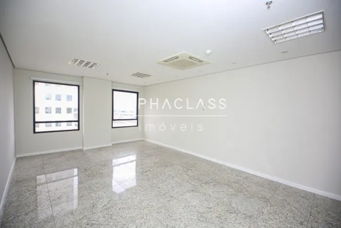 Vendo sala comercial em Alphaville - Edifício Cea 1
