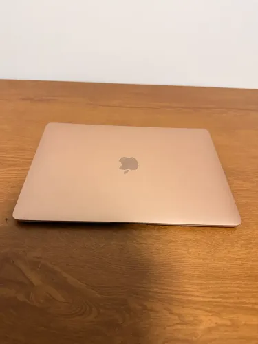 MacBook Air m1 13 pol. 8gb 256