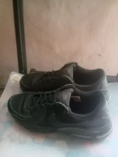 Tênis Nike Air Max original Tam 43