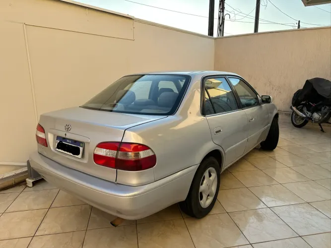Toyota Corolla XEI 1.8/1.8 Flex 16V Aut. 2000