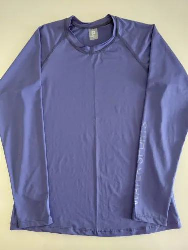 Blusa com proteção UV
