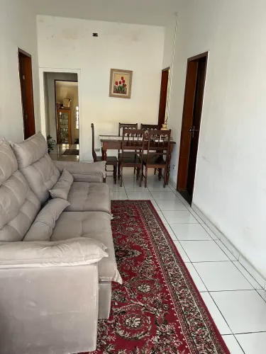 Vendo casa com 5 quartos