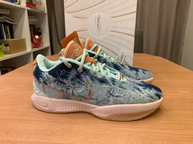 Nike Lebron 21 Aragonite