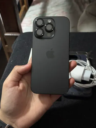 iPhone 16 Pro Black titanium 128gb 91% bateria