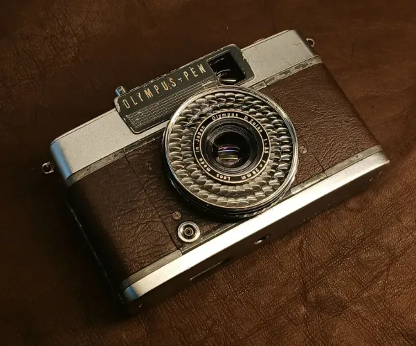 Câmera analógica de filme olympus pen ee2