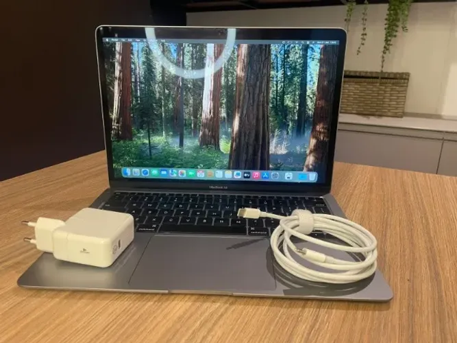 MacBook Air 13? M1 A2337 - 2020 - 8GB - SSD 512GB