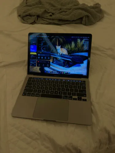 MACBOOK PRO M1 256GB SSD 8GB RAM