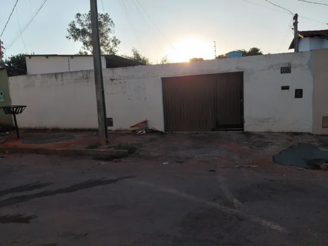 Casa a venda 195,000 a vista 