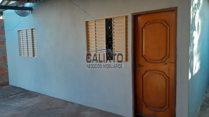 CASA BAIRRO LUIZOTE DE FREITAS