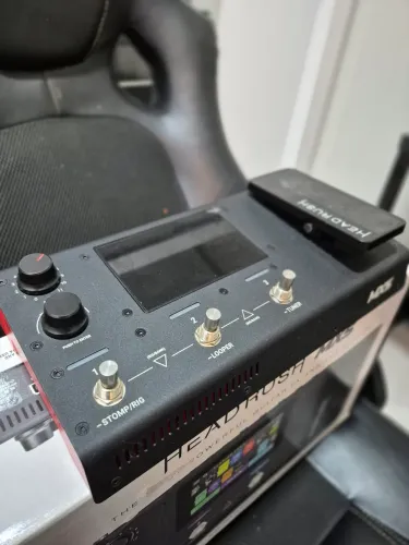 Pedaleira HeadRush MX5