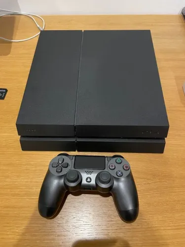 Playstation 4 Fat