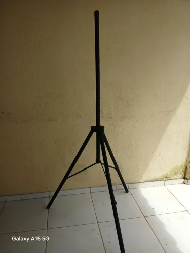 Pedestal para caixa de som 