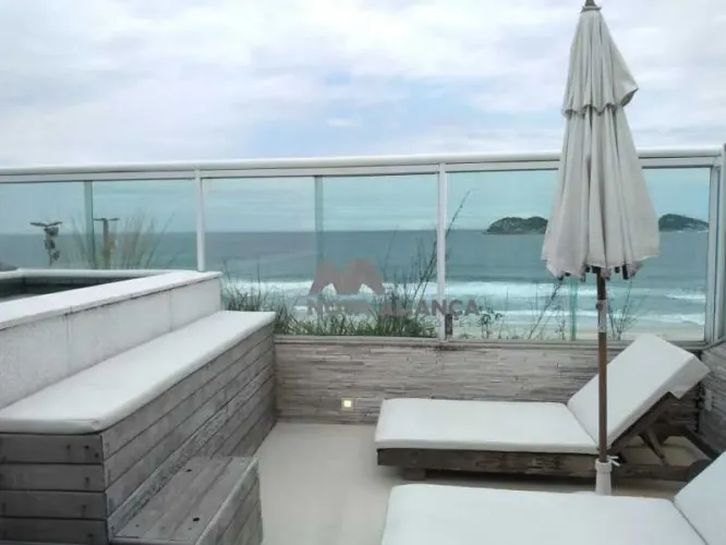 Apartamento : / Residencial / Barra da Tijuca