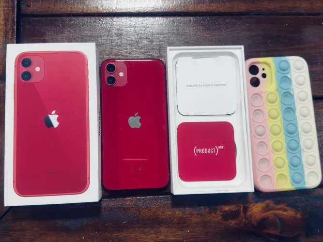 IPhone 11Red 64Gb