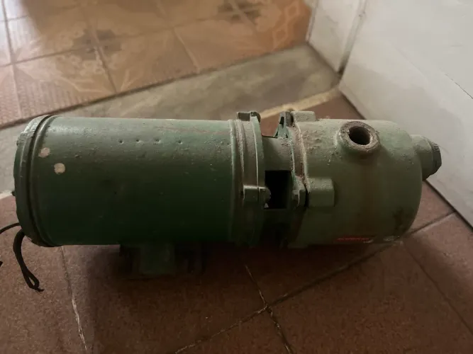 Bomba d?água 