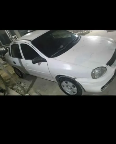 Chevrolet Corsa SED Class.spirit 1.0/1.0 Flexpower (álcool) 2005