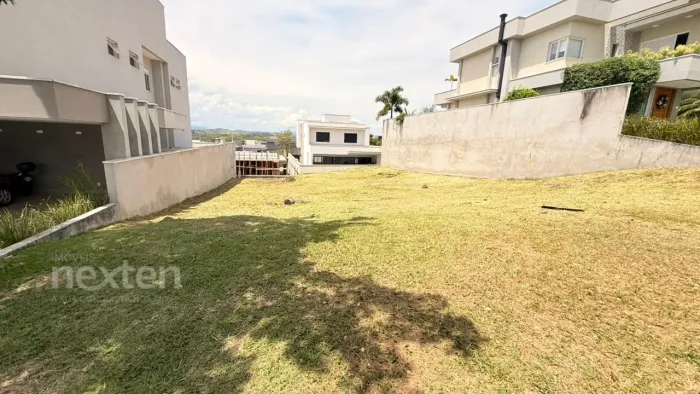 Terreno para Venda em São José dos Campos, Condomínio Residencial Monte Carlo