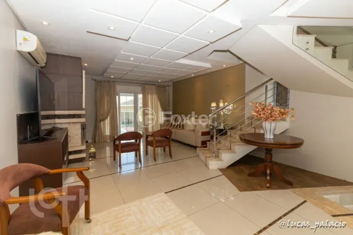 Casa à venda Rua Ana Maria, Fátima - Canoas
