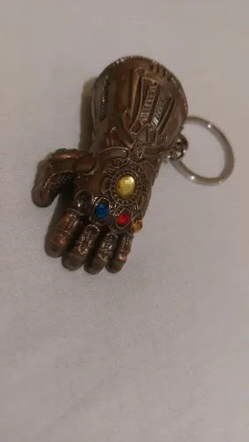 Chaveiro Manopla thanos vingadores