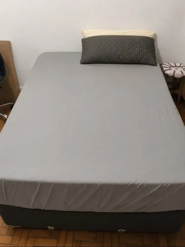 Cama Box/ Baú Viúvo com Colchão