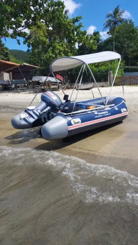 Bote inflável HIDRO FORCE + motor de 15 HP