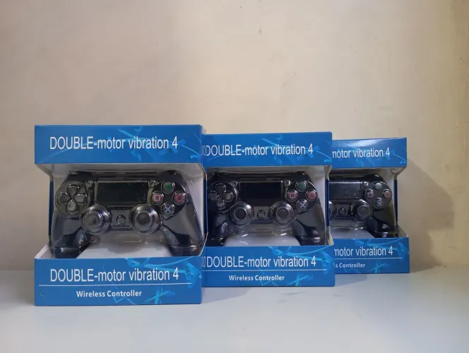 Controles PS4 lacrados