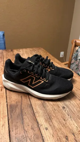 Tênis New Balance 413v3 pouquíssimo usado