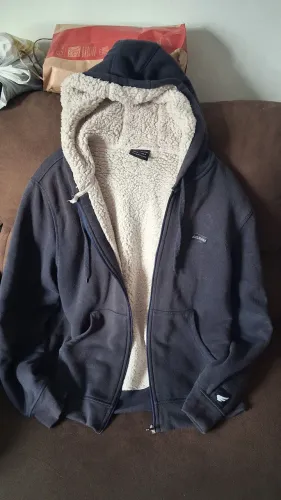Moleton Anjuss peluciado tam M R$20,00